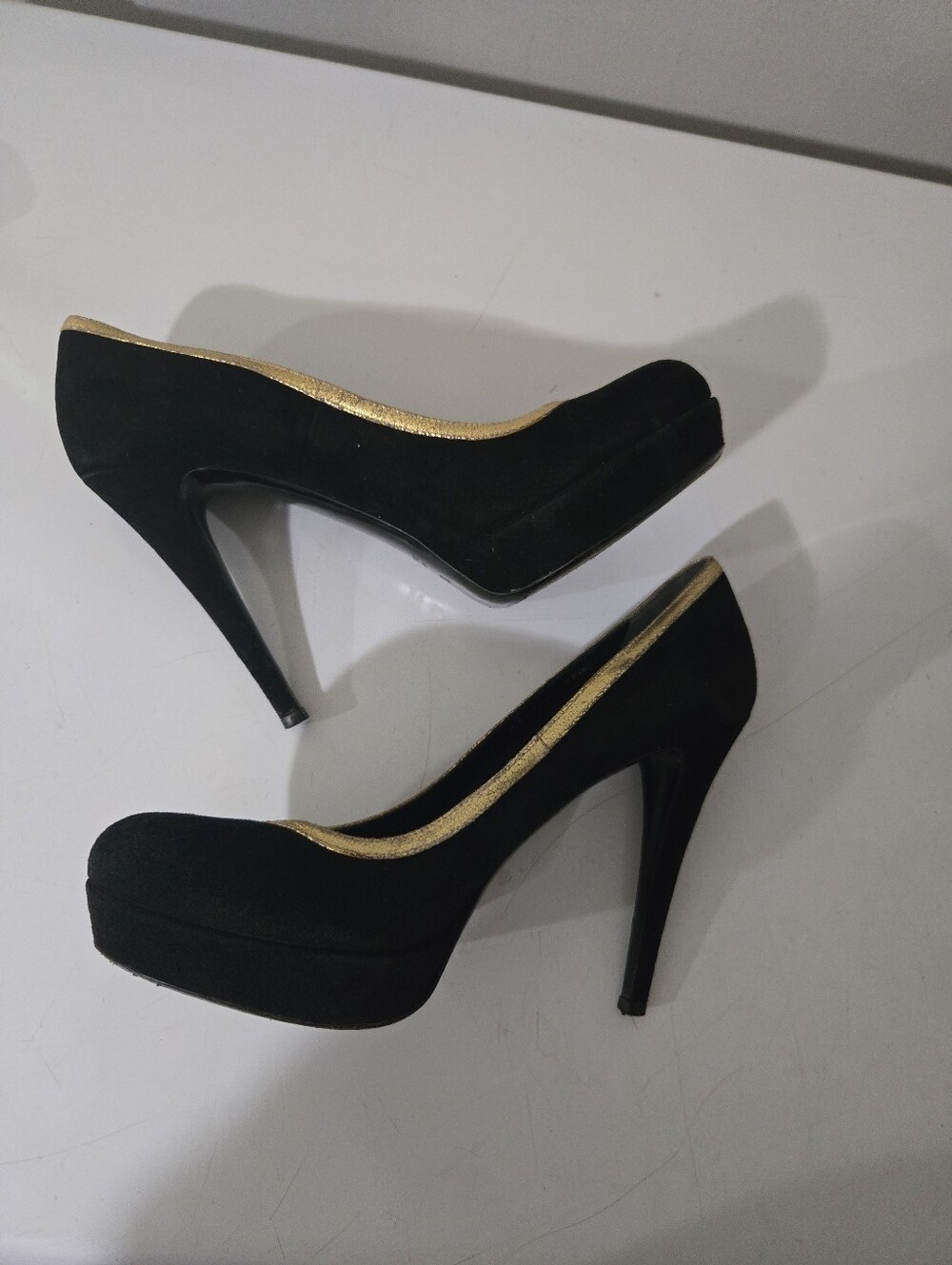 Gucci 37.5/7.5 black suede gold trim platform high heels